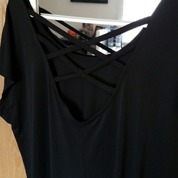 Torrid Stretchy Strappy Back Tee - Picture 2 of 2